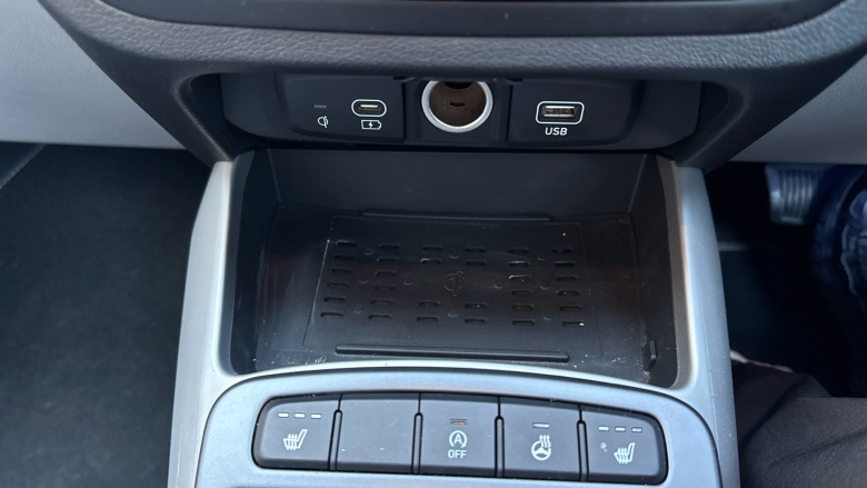 Hyundai i10 1.2 MPi Premium 5dr Auto Petrol Hatchback